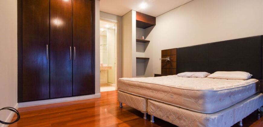 0090 DEPARTAMENTO TIPO LOFT EN EDIFICIO MACONDO, ZONA YACHT Y GOLF CLUB