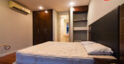 0090 DEPARTAMENTO TIPO LOFT EN EDIFICIO MACONDO, ZONA YACHT Y GOLF CLUB