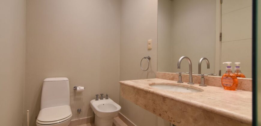 0090 DEPARTAMENTO TIPO LOFT EN EDIFICIO MACONDO, ZONA YACHT Y GOLF CLUB