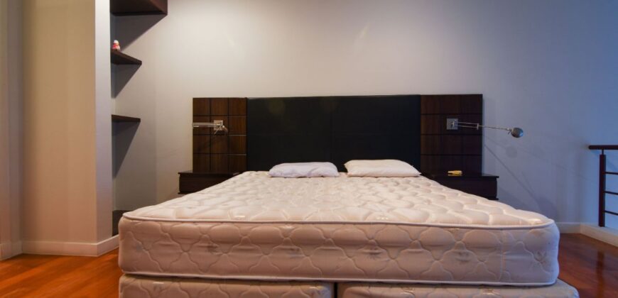 0090 DEPARTAMENTO TIPO LOFT EN EDIFICIO MACONDO, ZONA YACHT Y GOLF CLUB