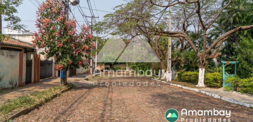 0527 DOS DÚPLEX Y TRES TERRENOS EN LAMBARÉ, BARRIO VALLE YVATE