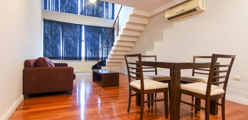 0090 DEPARTAMENTO TIPO LOFT EN EDIFICIO MACONDO, ZONA YACHT Y GOLF CLUB