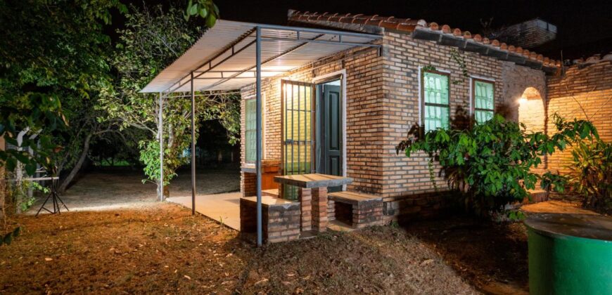 0854 CASA EN SAN BERNARDINO, URBANIZACIÓN PUERTA DEL LAGO