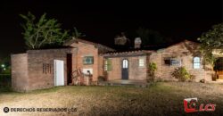0854 CASA EN SAN BERNARDINO, URBANIZACIÓN PUERTA DEL LAGO