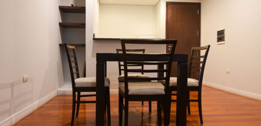 0090 DEPARTAMENTO TIPO LOFT EN EDIFICIO MACONDO, ZONA YACHT Y GOLF CLUB