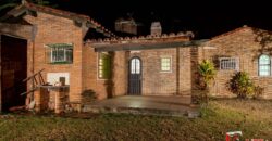 0854 CASA EN SAN BERNARDINO, URBANIZACIÓN PUERTA DEL LAGO