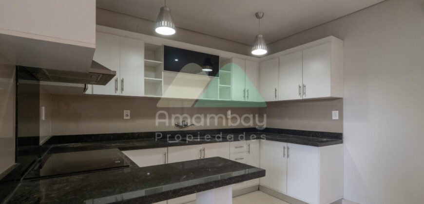 0879 DUPLEX EN LAMBARE, ZONA MUNICIPALIDAD