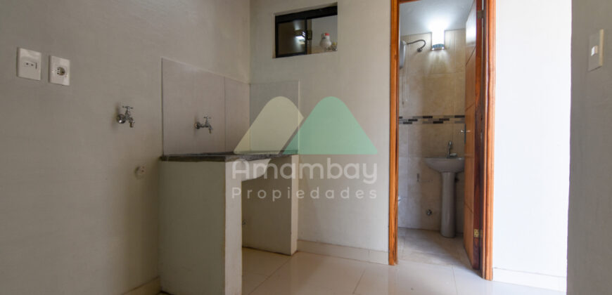 0879 DUPLEX EN LAMBARE, ZONA MUNICIPALIDAD