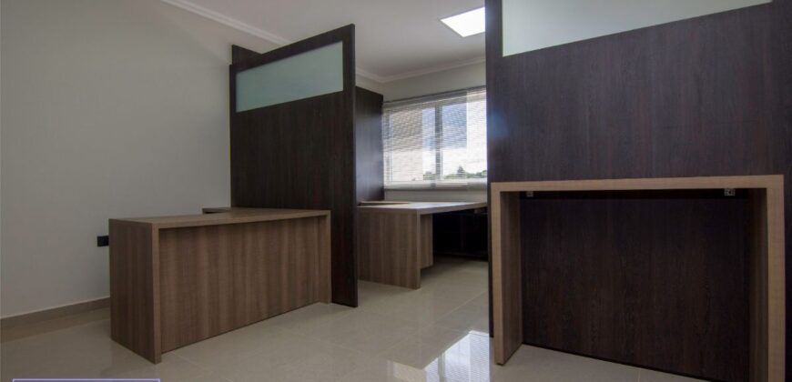 0852 OFICINAS EN COMPLEJO TRIBUNALES, BARRIO SAJONIA