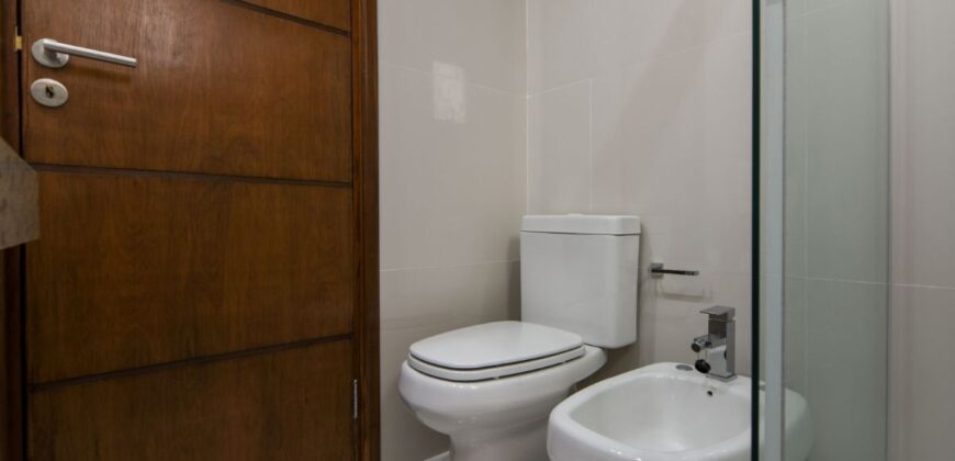 0082 DEPARTAMENTO A ESTRENAR, ZONA AVDA. PERON