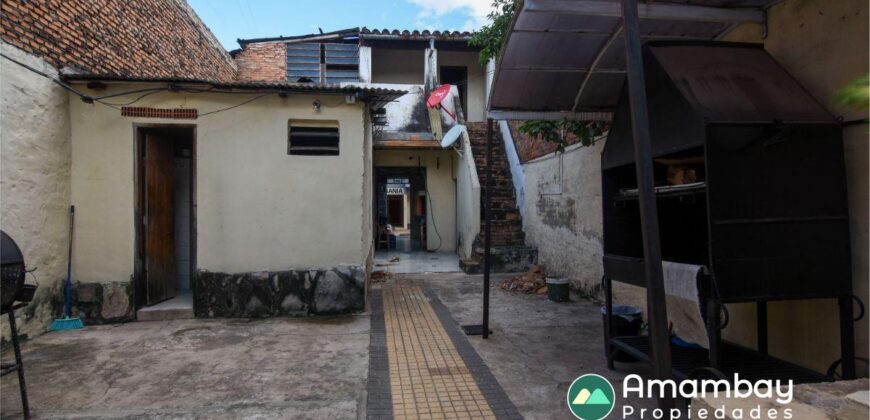 0093 CASA EN EL CENTRO DE ASUNCIÓN, BARRIO LA ENCARNACIÓN