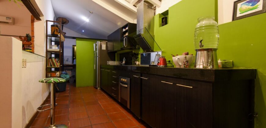 0092 CASA EN BARRIO JARA, ZONA COMPLEJO SANTOS