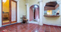 A0166 ALQUILO CASA EN BARRIO SANTA LIBRADA
