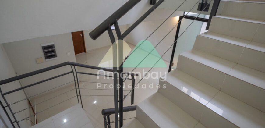 0879 DUPLEX EN LAMBARE, ZONA MUNICIPALIDAD