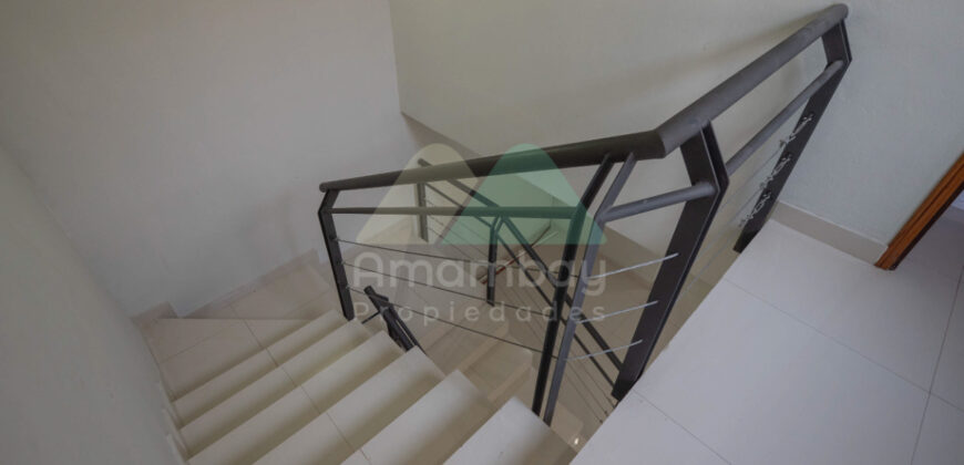 0879 DUPLEX EN LAMBARE, ZONA MUNICIPALIDAD