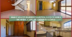 0060 CASA EN BARRIO SAJONIA, ZONA AVDA. CARLOS A. LÓPEZ