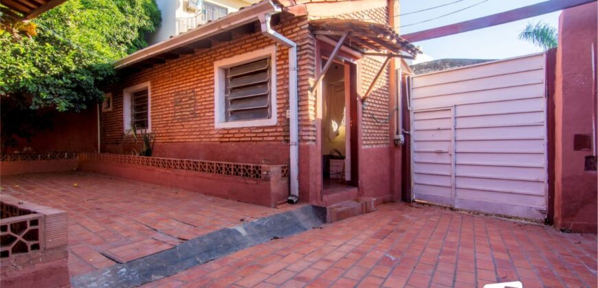 A0166 ALQUILO CASA EN BARRIO SANTA LIBRADA