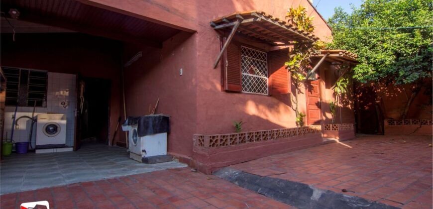 A0166 ALQUILO CASA EN BARRIO SANTA LIBRADA
