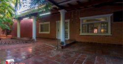 A0166 ALQUILO CASA EN BARRIO SANTA LIBRADA