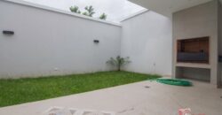 A0172 ALQUILO DUPLEX EN LAMBARE, ZONA YACHT Y GOLF CLUB