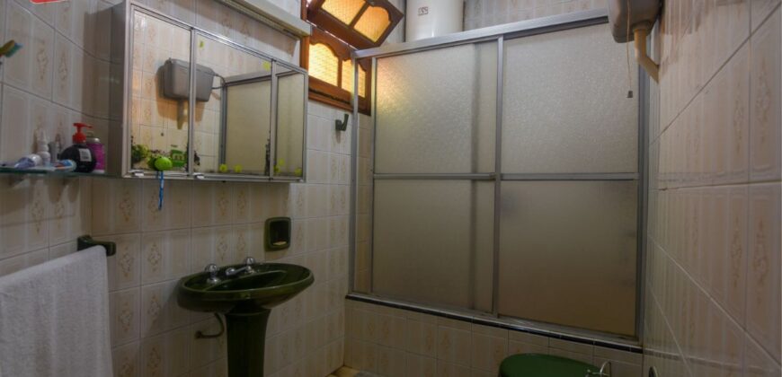 0908 RESIDENCIA EN BARRIO SAJONIA, ZONA PALACIO DE JUSTICIA