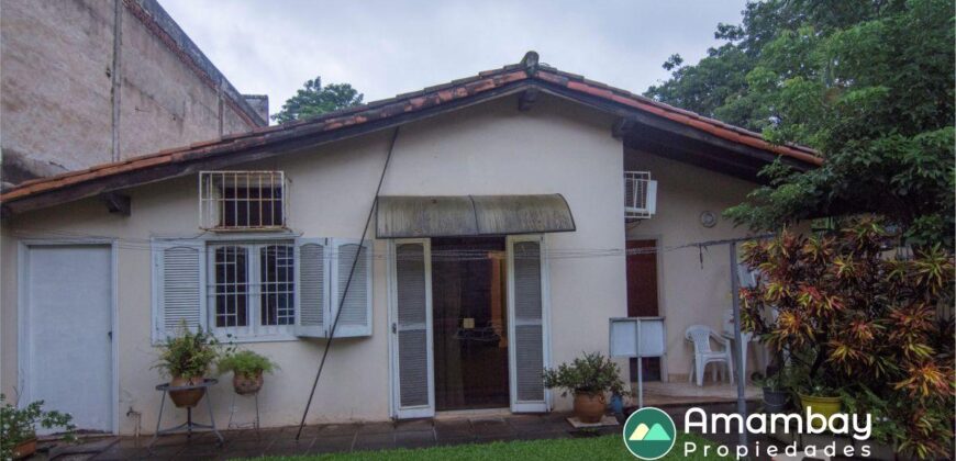 0856 CASA EN BARRIO SAN JORGE, ZONA AVDA. MADAME LYNCH
