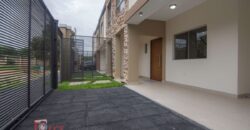 A0172 ALQUILO DUPLEX EN LAMBARE, ZONA YACHT Y GOLF CLUB