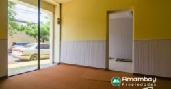 A0144 ALQUILO CASA CON SALÓN, BARRIO LAS MERCEDES