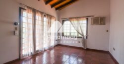 0014 CASA EN BARRIO SAN ROQUE, A MINUTOS DEL CENTRO DE ASUNCIÓN