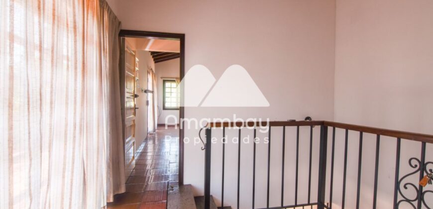 0014 CASA EN BARRIO SAN ROQUE, A MINUTOS DEL CENTRO DE ASUNCIÓN