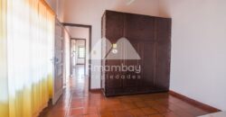 0014 CASA EN BARRIO SAN ROQUE, A MINUTOS DEL CENTRO DE ASUNCIÓN