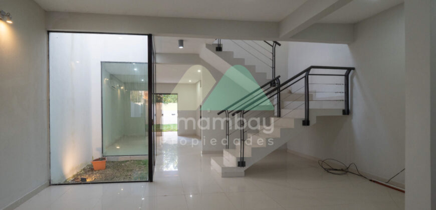 0879 DUPLEX EN LAMBARE, ZONA MUNICIPALIDAD