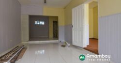 A0144 ALQUILO CASA CON SALÓN, BARRIO LAS MERCEDES