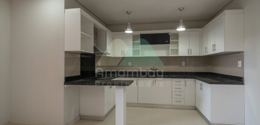 0879 DUPLEX EN LAMBARE, ZONA MUNICIPALIDAD