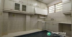A0144 ALQUILO CASA CON SALÓN, BARRIO LAS MERCEDES