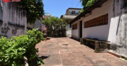 0076 CASA EN BARRIO PETTIROSSI