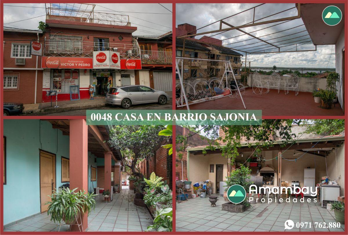 0048 CASA CON SALÓN COMERCIAL, BARRIO SAJONIA
