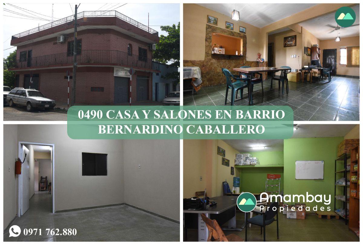 0490 CASA CON SALONES EN BARRIO BERNARDINO CABALLERO, ZONA AVDA. GENERAL SANTOS