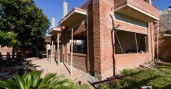 0100 CASA EN BARRIO REPUBLICANO, ZONA UCA