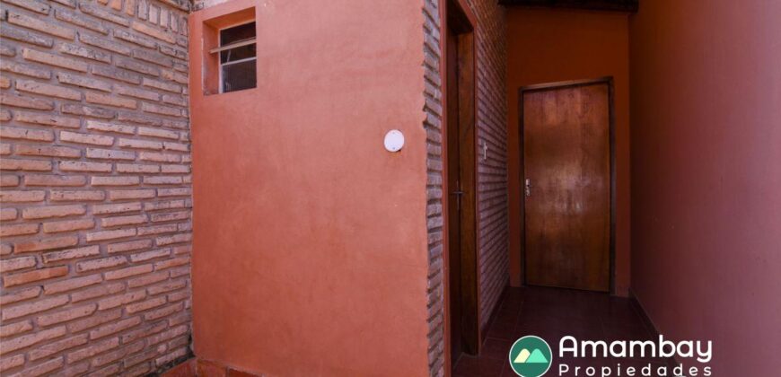 0434 CASA EN LIMPIO, ZONA AVDA. SAN JOSÉ