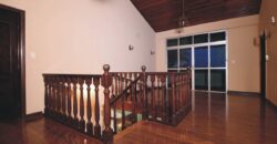 0811 RESIDENCIA EN BARRIO MARISCAL LÓPEZ