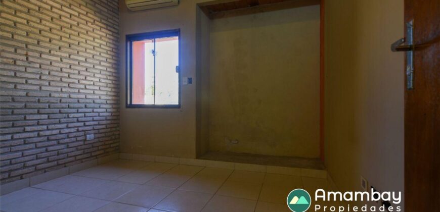 0434 CASA EN LIMPIO, ZONA AVDA. SAN JOSÉ