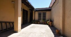 0076 CASA EN BARRIO PETTIROSSI