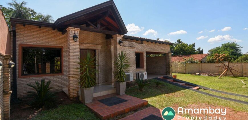 0434 CASA EN LIMPIO, ZONA AVDA. SAN JOSÉ