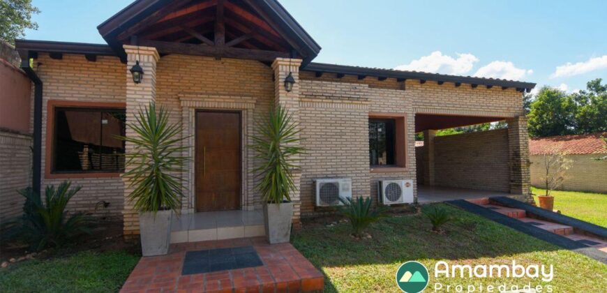 0434 CASA EN LIMPIO, ZONA AVDA. SAN JOSÉ