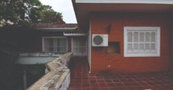 0788 CASA EN BARRIO MARISCAL LÓPEZ (PARA RESTAURACIÓN)