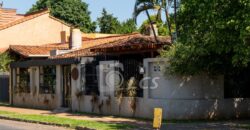 0145 CASA EN BARRIO MBURUCUYA, ZONA AVDA. SANTÍSIMA TRINIDAD