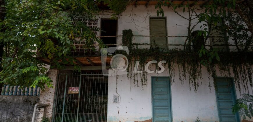 0133 CASA EN CAACUPE, BARRIO GENERAL DÍAZ