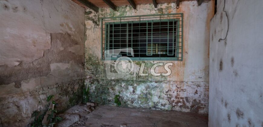 0133 CASA EN CAACUPE, BARRIO GENERAL DÍAZ