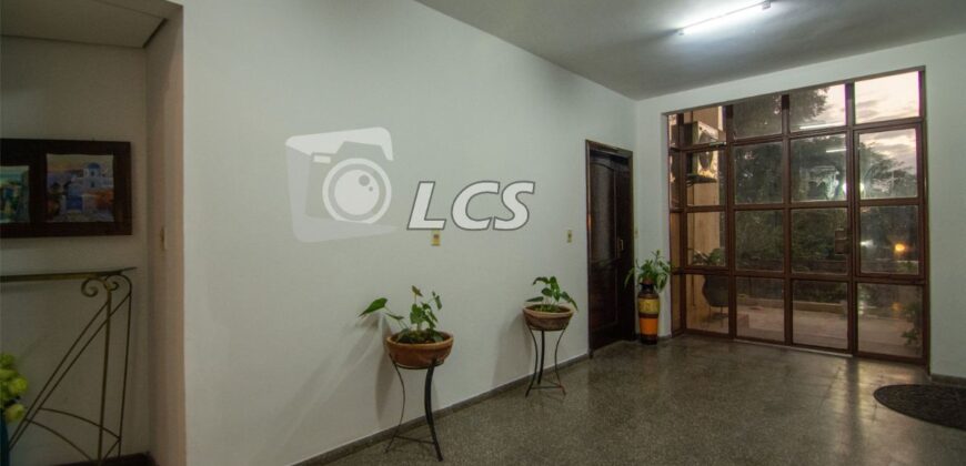 0112 DEPARTAMENTO EN BARRIO REPUBLICANO, ZONA AVDA. FÉLIX BOGADO